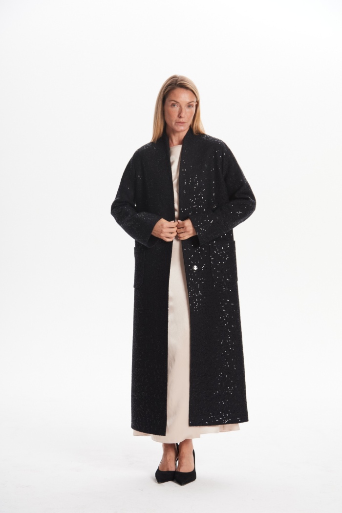Seven Lab - Пальто-халат с пайетками в черном цвете