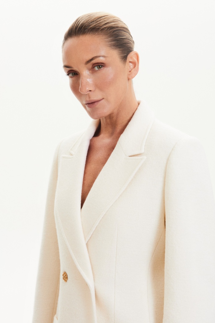 Seven Lab - Жакет из вареной шерсти в молочном цвете