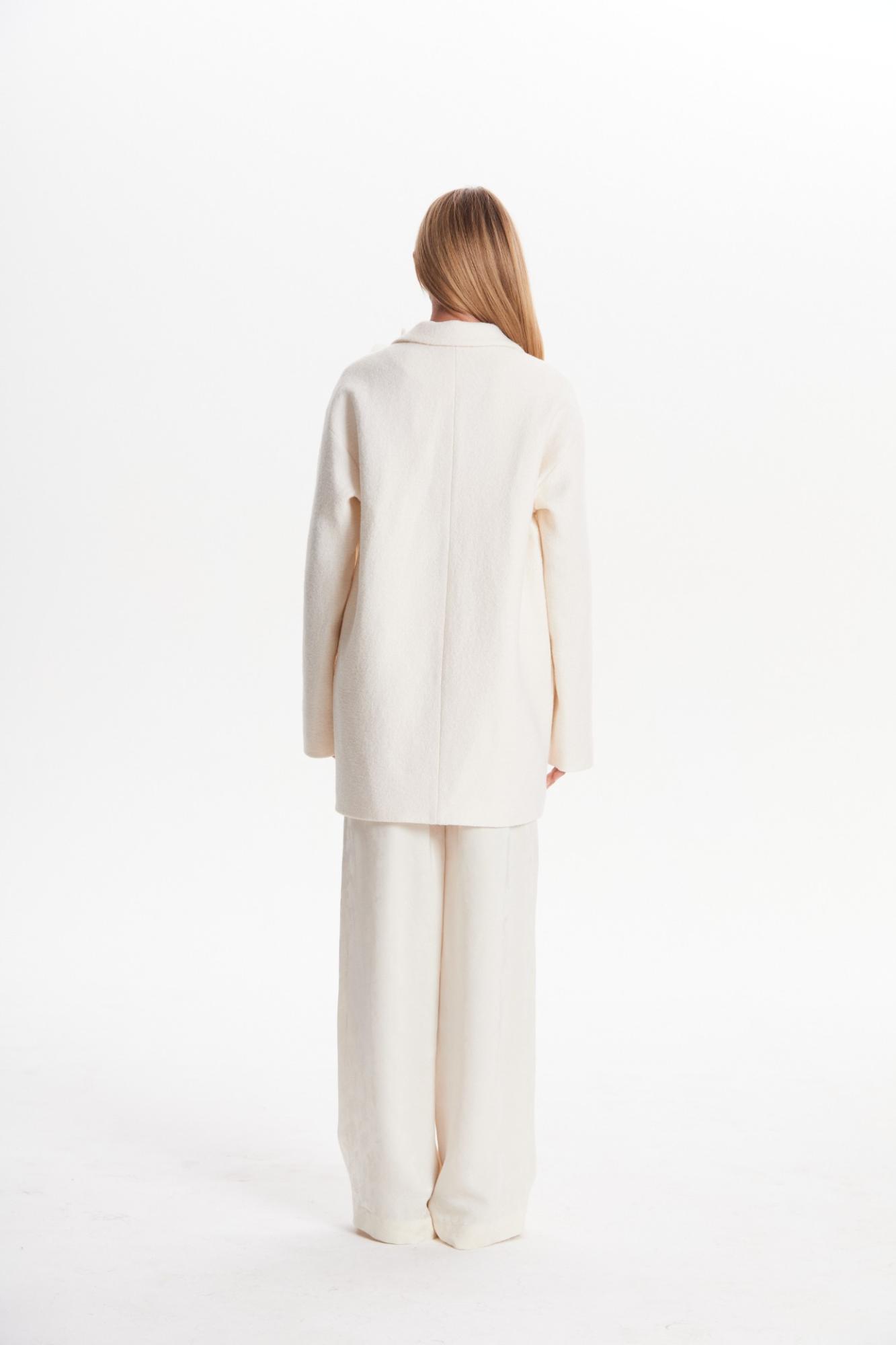 Seven Lab - Жакет из вареной шерсти в молочном цвете