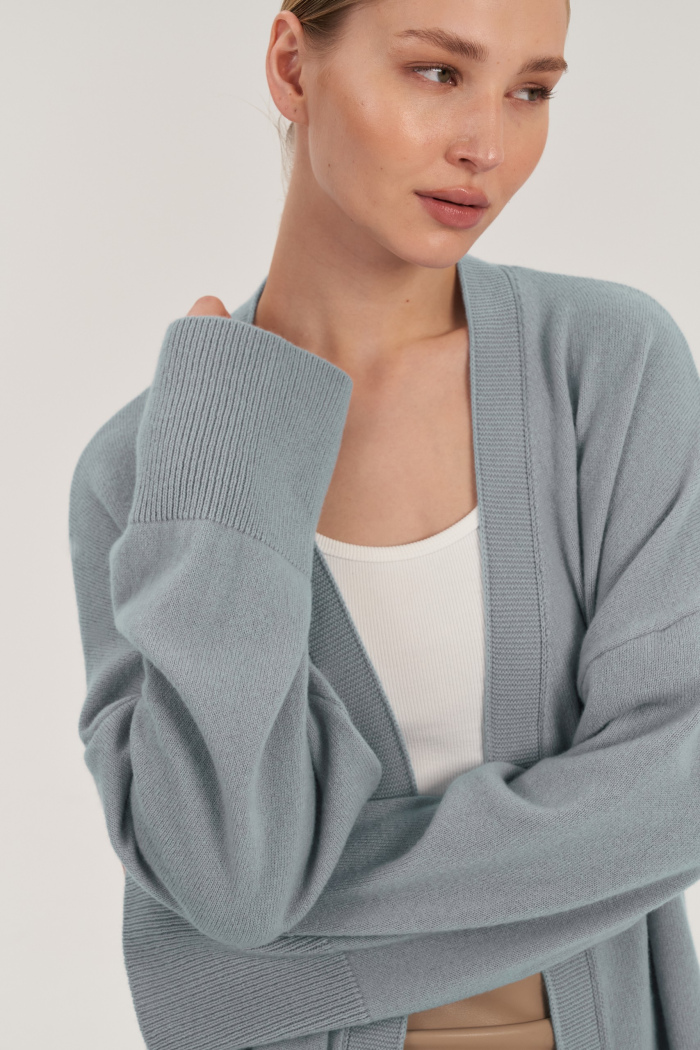 Seven Lab - Кардиган оверсайз из 100% кашемира в голубом цвете