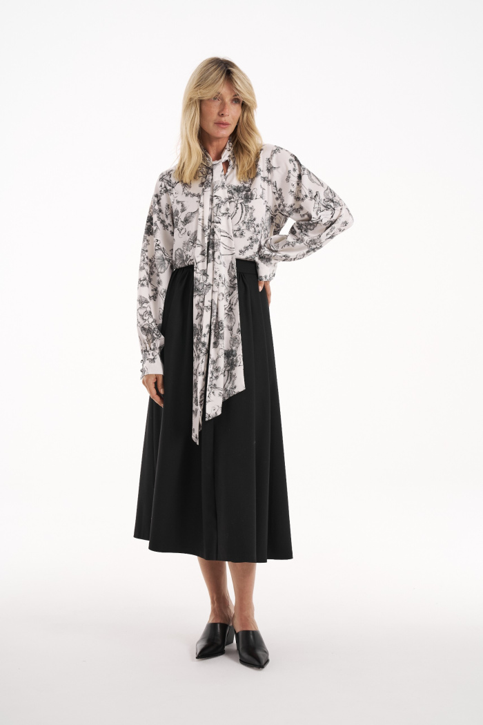 Seven Lab - Блуза с акцентным бантом с принтом молочный вьюнок