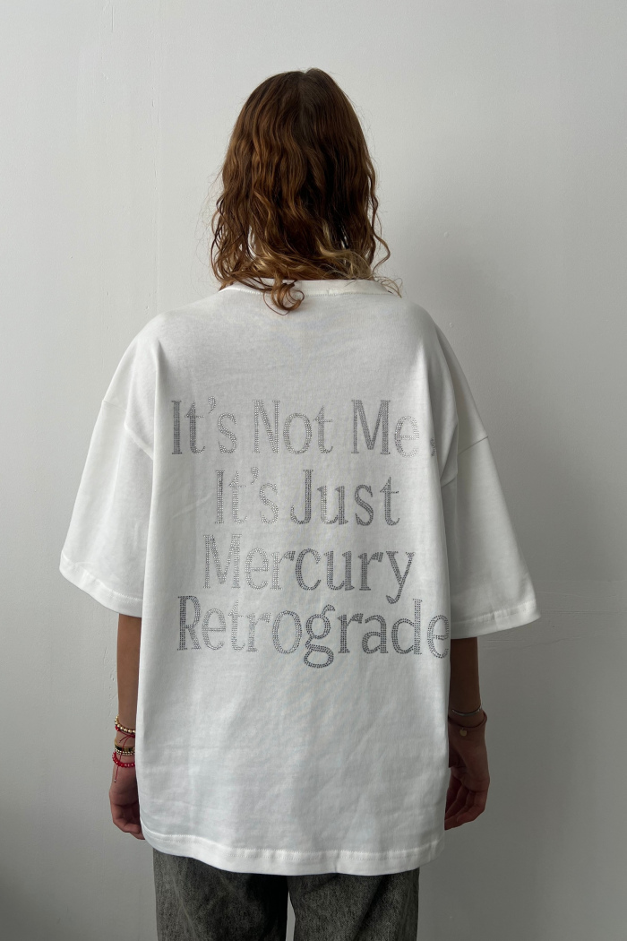 SEVEN LAB - Футболка оверсайз белая с надписью «It's not me,it's just mercury retrograde»