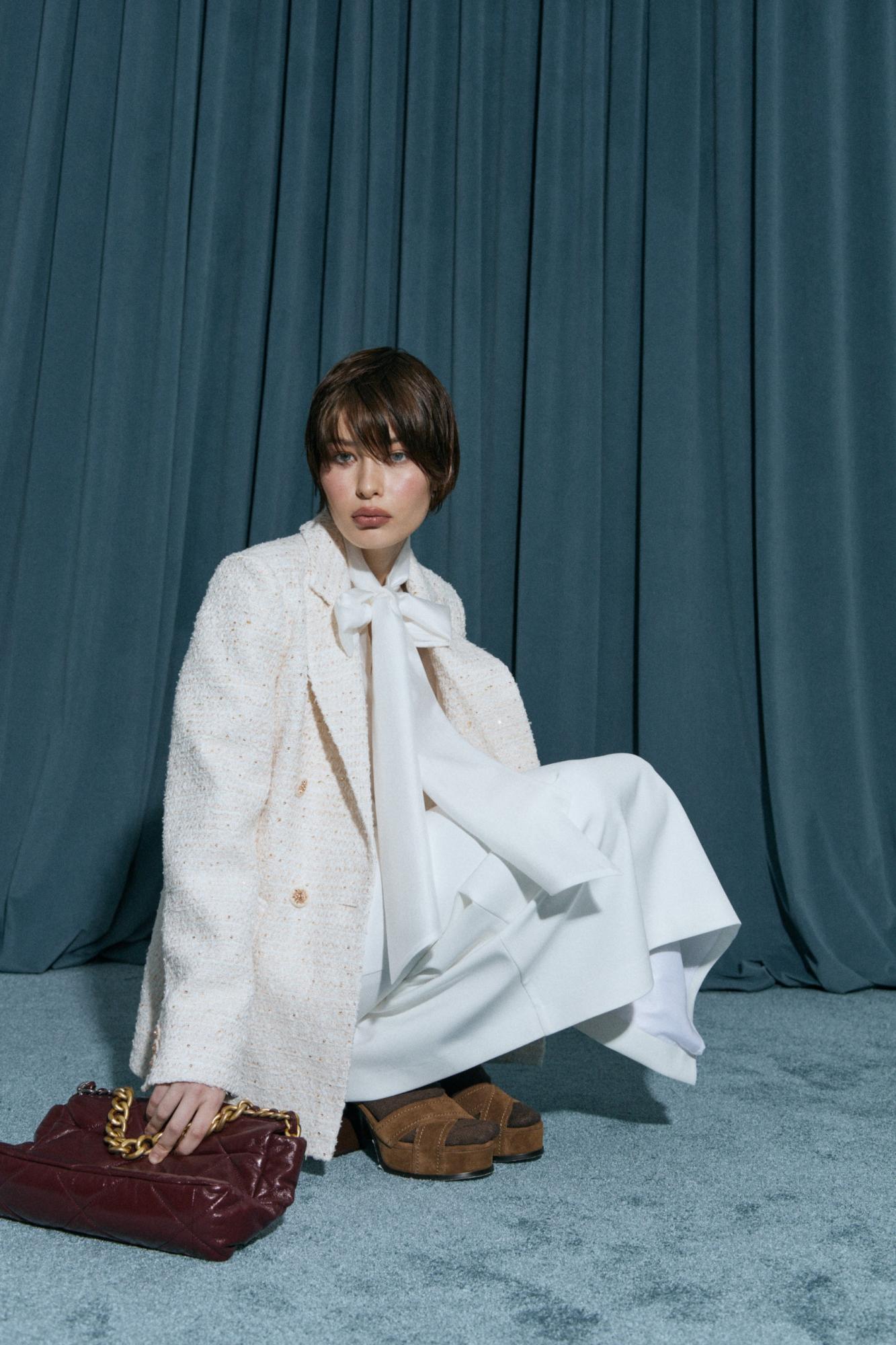 Seven Lab - Жакет двубортный из твида с люрексом в молочном цвете