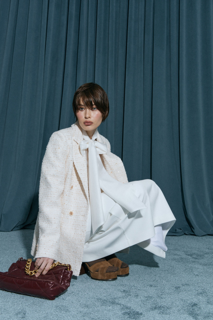 Seven Lab - Жакет двубортный из твида с люрексом в молочном цвете