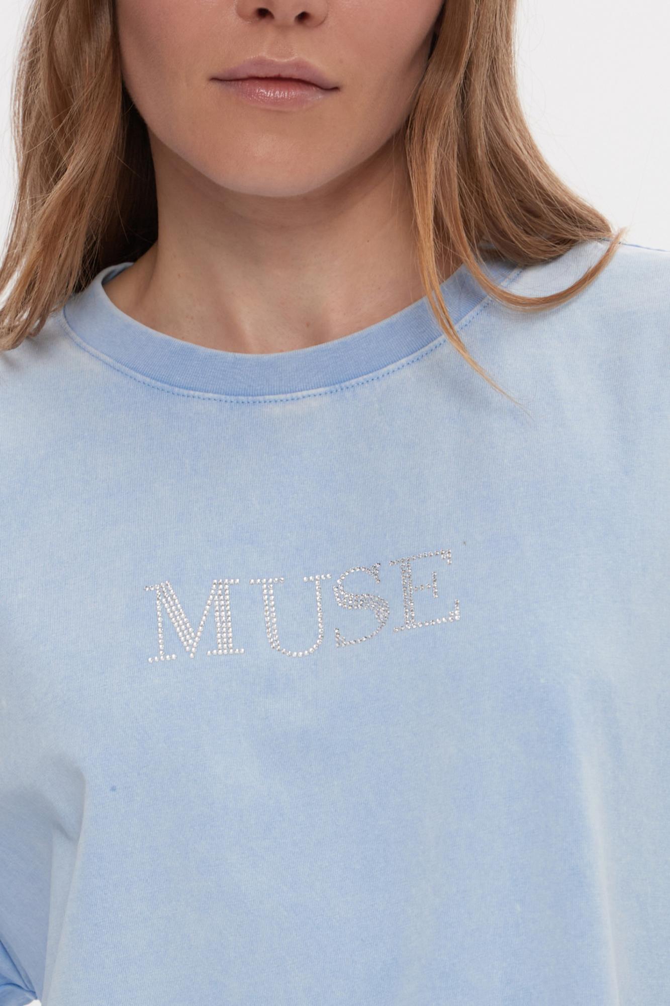 SEVEN LAB - Футболка варенка в голубом цвете с надписью «MUSE»