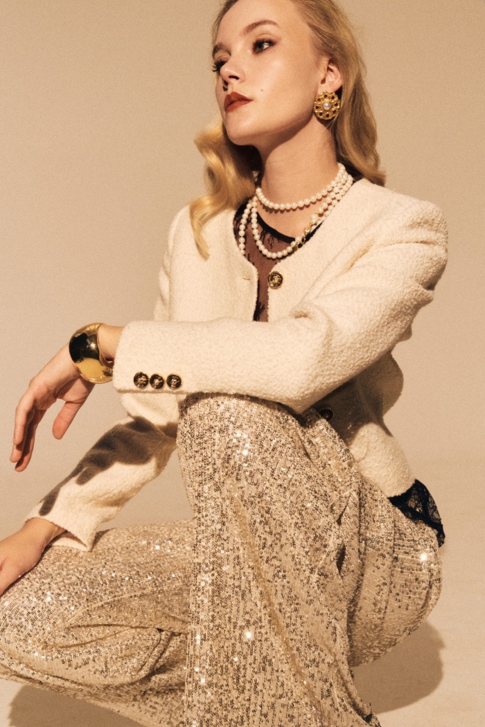 Seven Lab - Жакет твидовый с золотыми пуговицами в молочном цвете