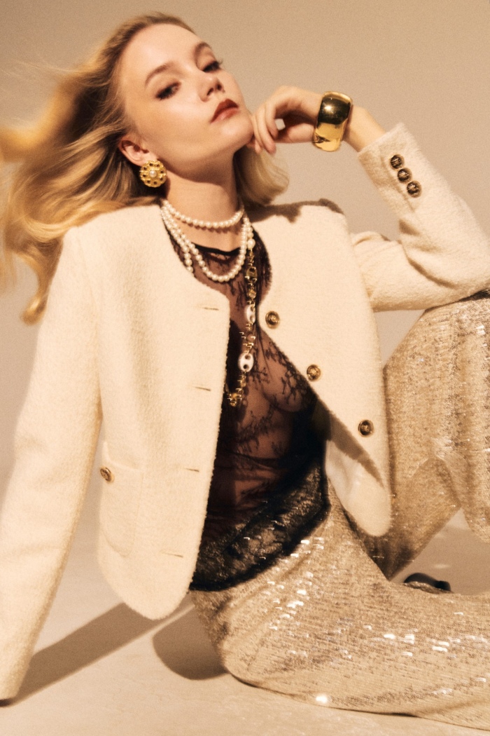 Seven Lab - Жакет твидовый с золотыми пуговицами в молочном цвете