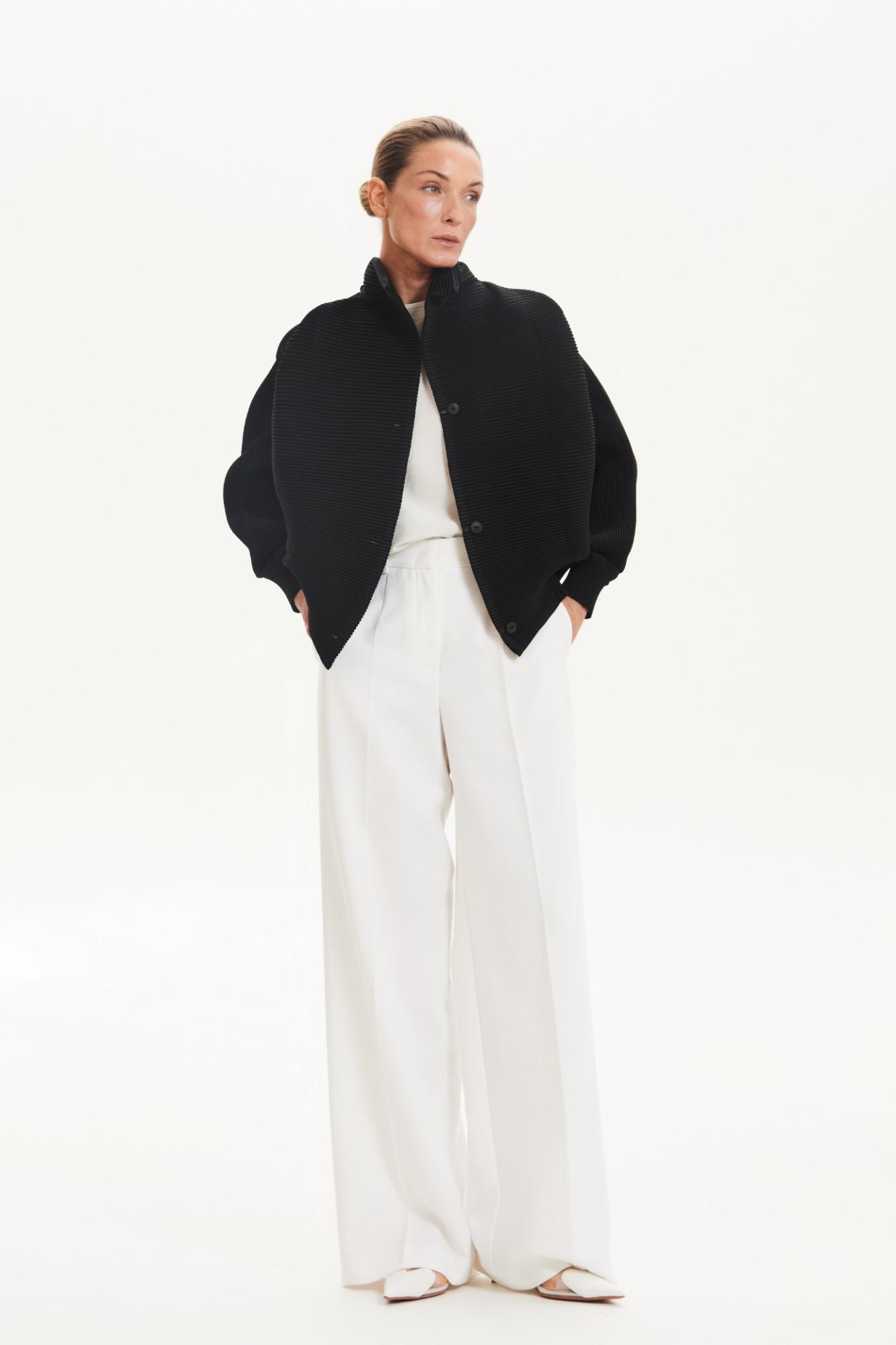 Seven Lab - Бомбер в рубчик в черном цвете, женская