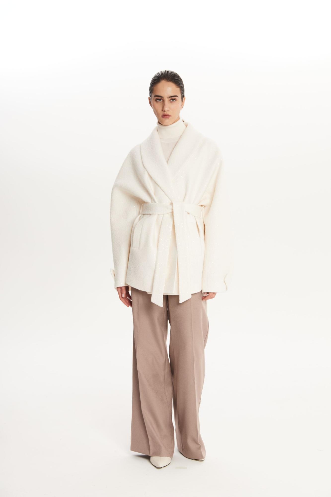 SEVEN LAB - Полупальто из вареной шерсти с пайетками в белом цвете