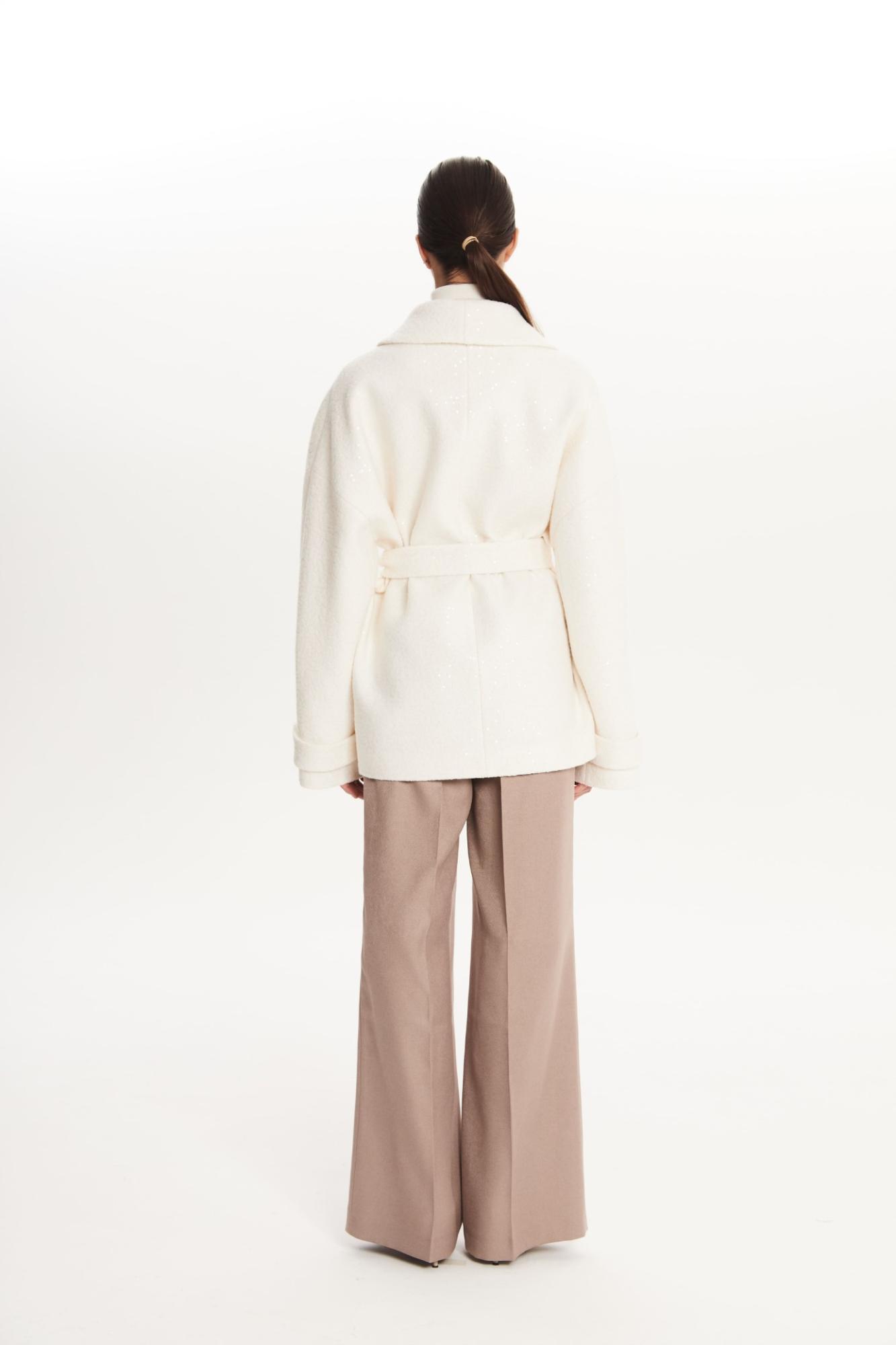 SEVEN LAB - Полупальто из вареной шерсти с пайетками в белом цвете