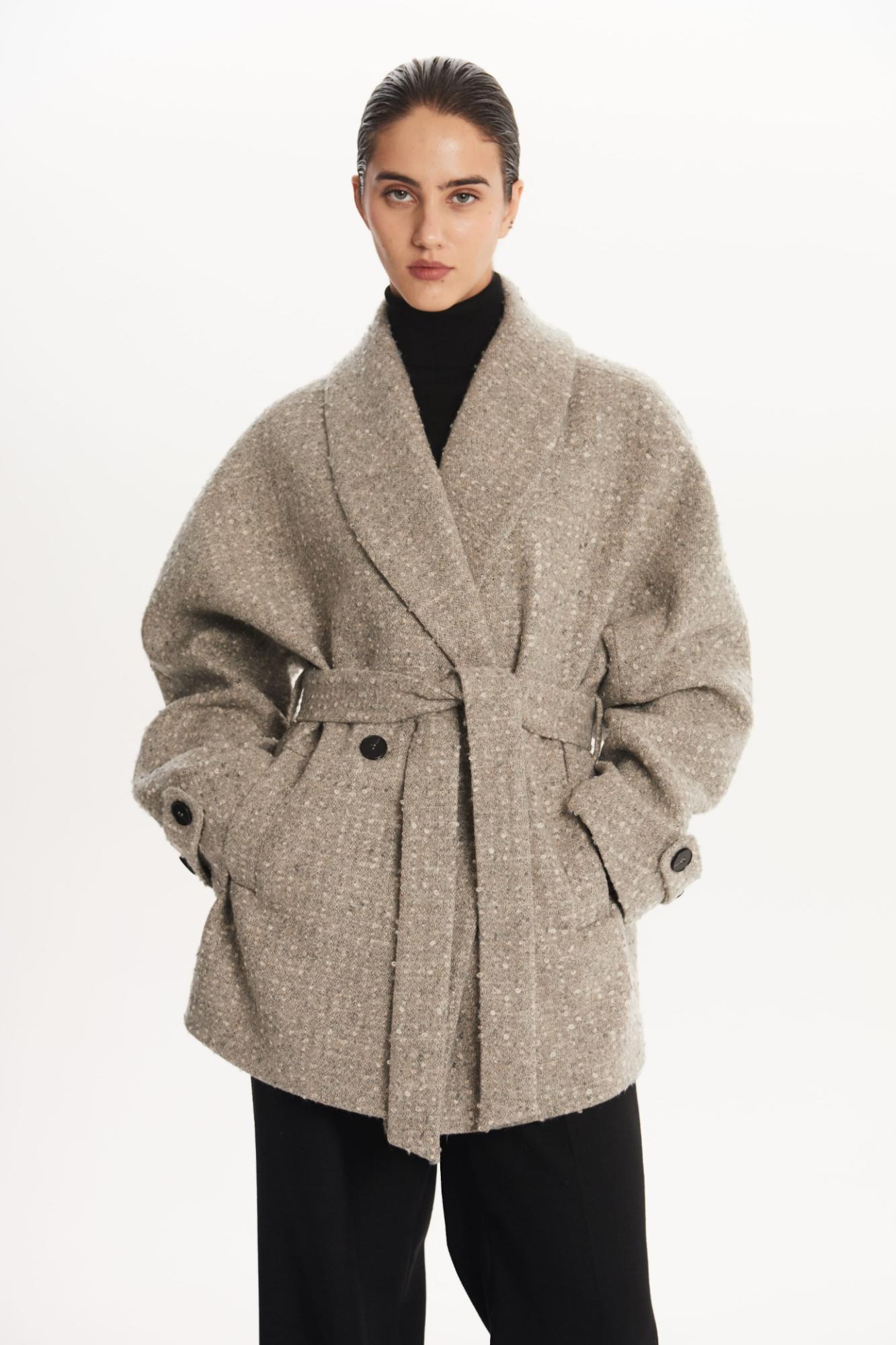 SEVEN LAB - Полупальто из букле в сером цвете
