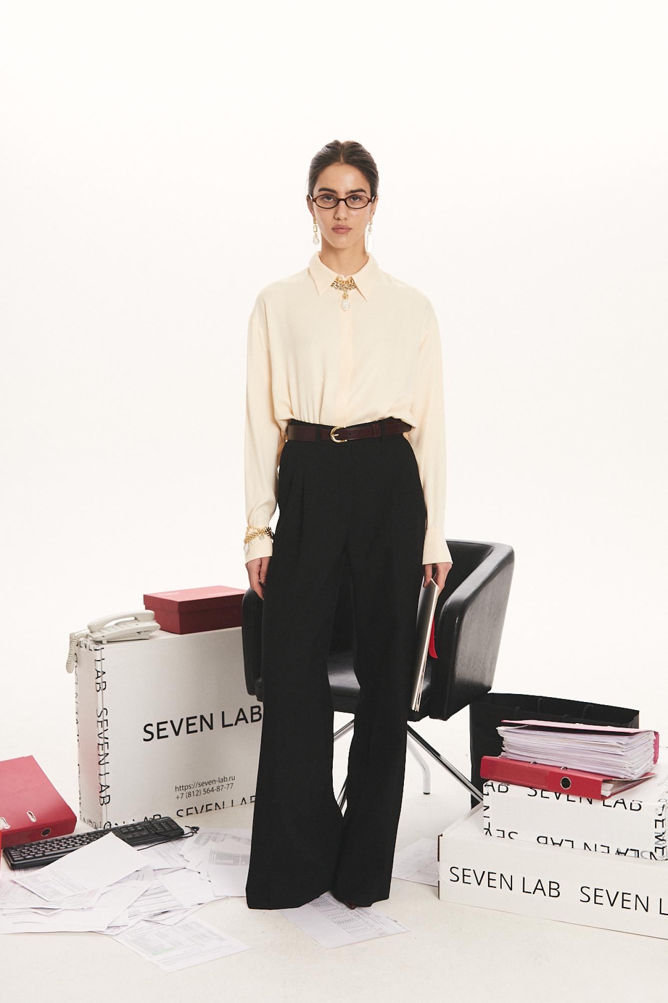 Seven Lab - Блуза из вискозы в молочном цвете