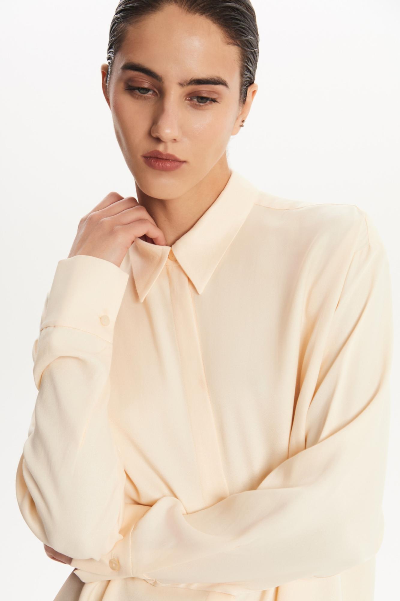 Seven Lab - Блуза из вискозы в молочном цвете