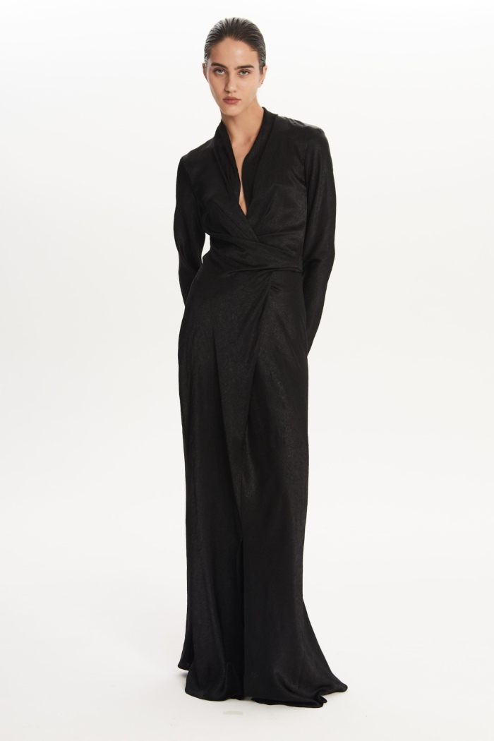 Seven Lab - Платье макси на запах в черном цвете