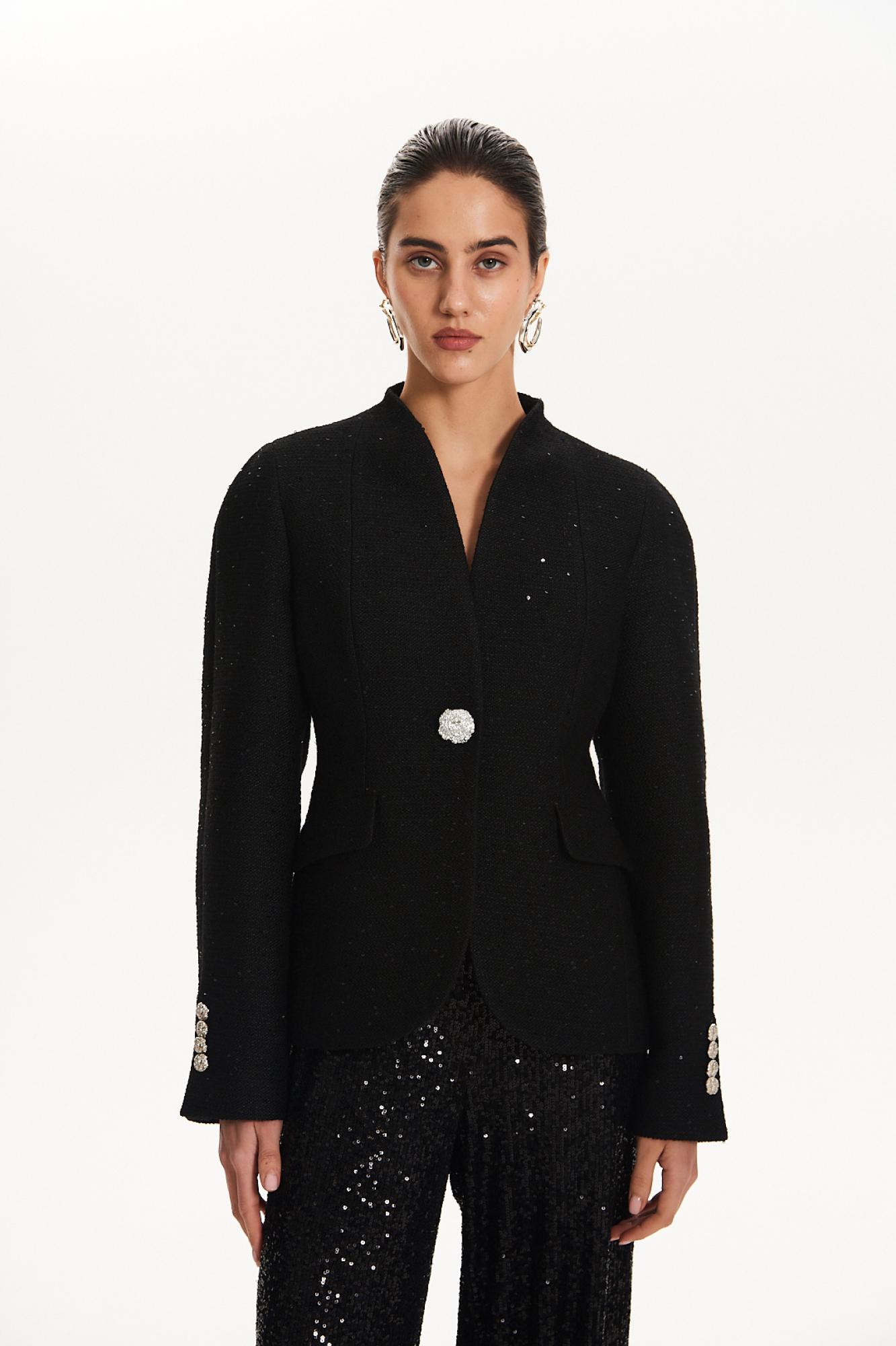 Seven Lab - Жакет приталенный с акцентной пуговицей в черном цвете