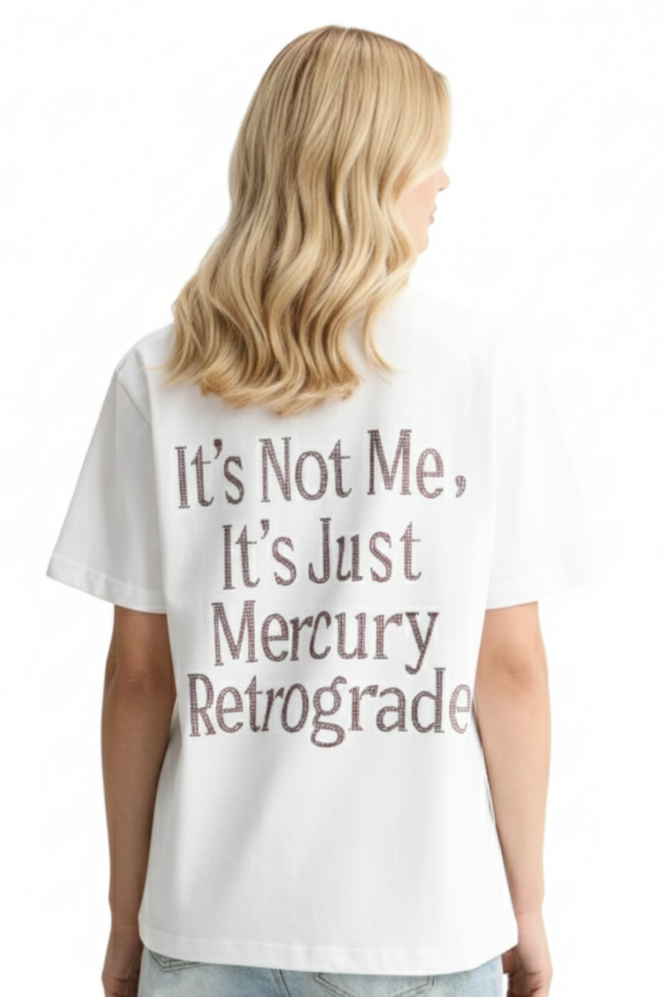 Seven Lab - Футболка с красными стразами на спине в белом цвете