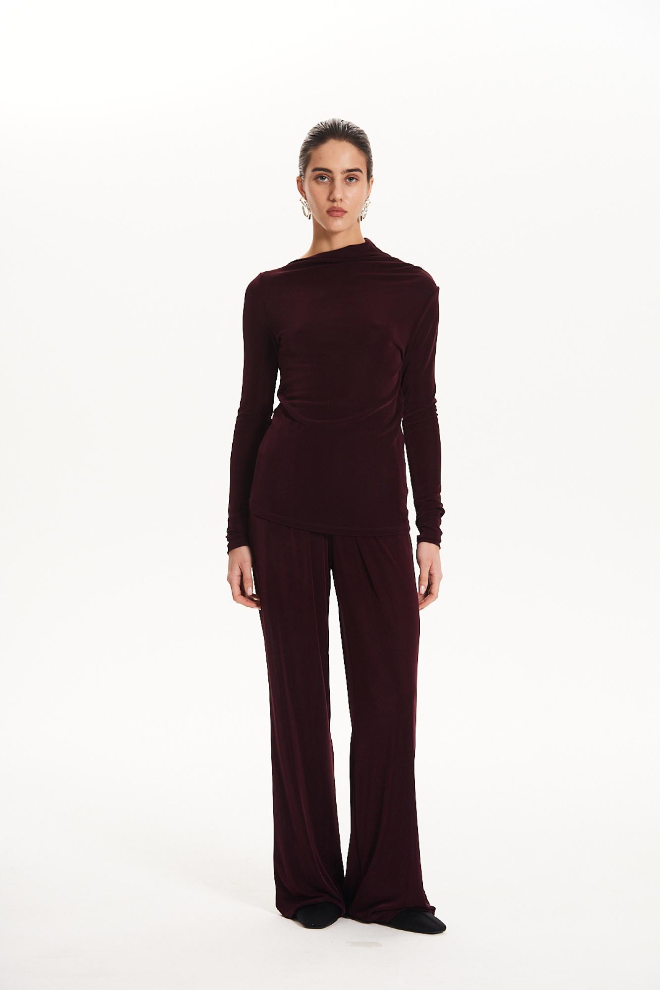 Seven Lab - Костюм из мягкой вискозной ткани в оттенке бургунди
