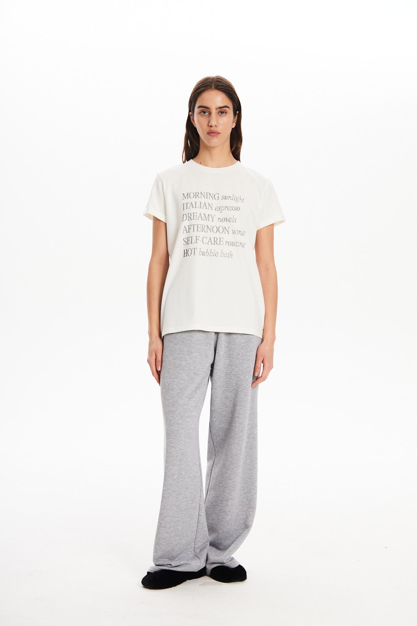 Seven Lab - Футболка с черными стразами в белом цвете