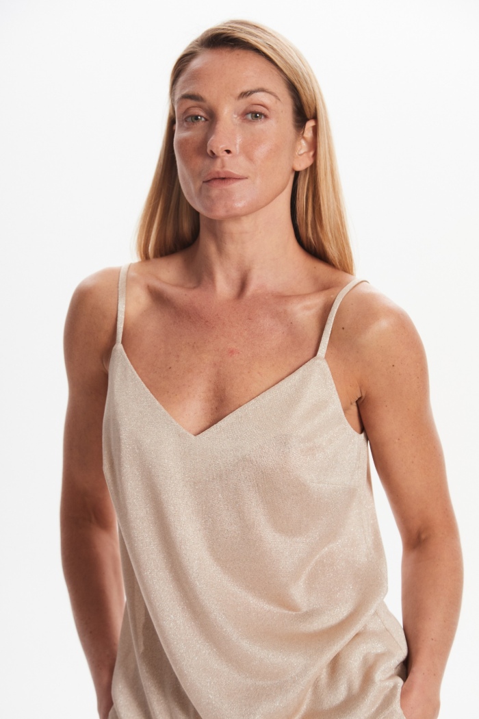 Seven Lab - Топ с люрексом в бежевом цвете