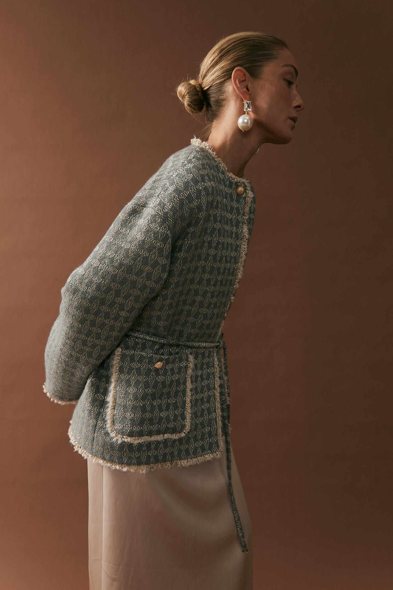 Seven Lab - Жакет свободного кроя с поясом в сером цвете