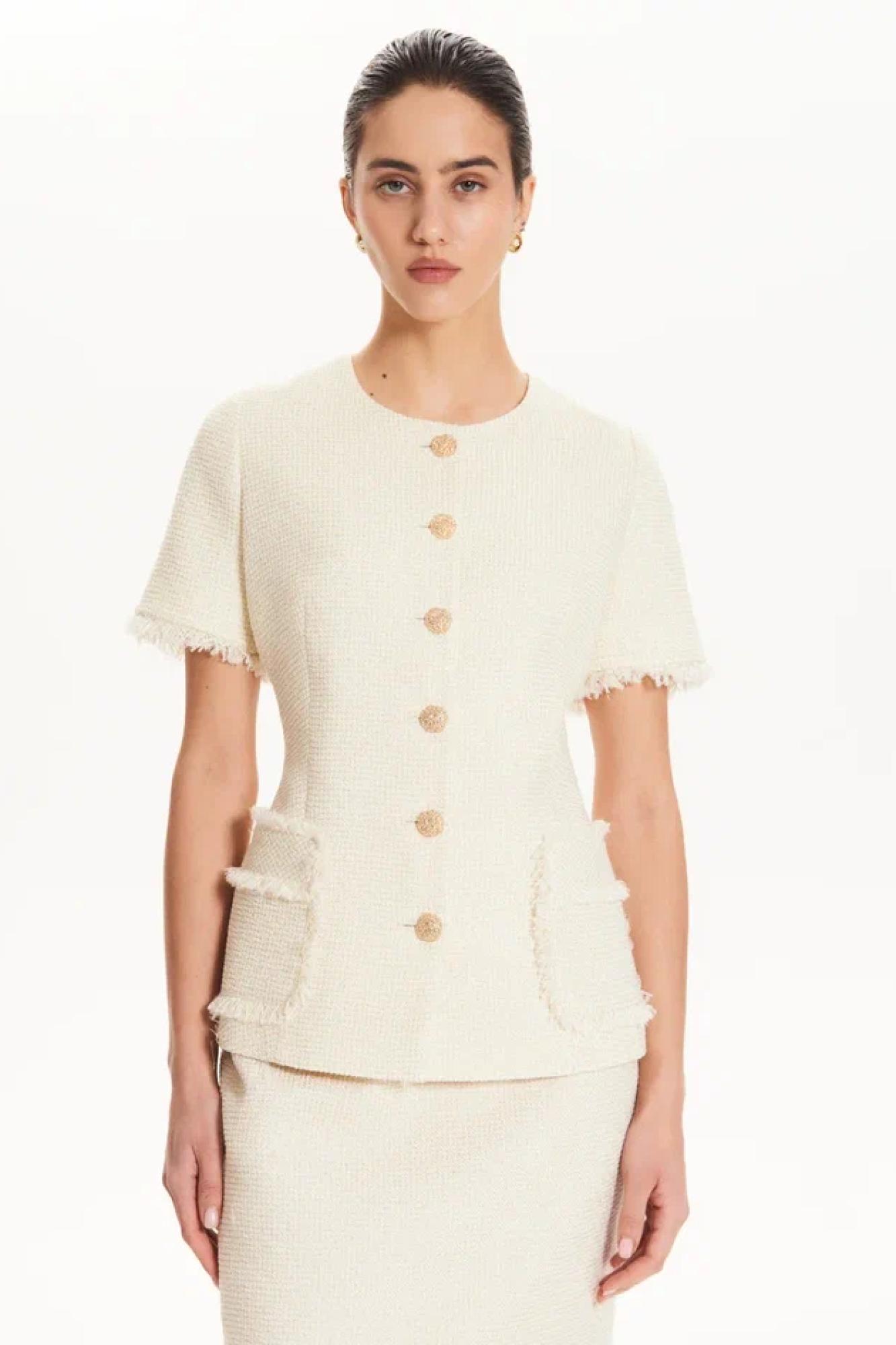 Seven Lab - Жакет с коротким рукавом в бежевом цвете с золотой нитью