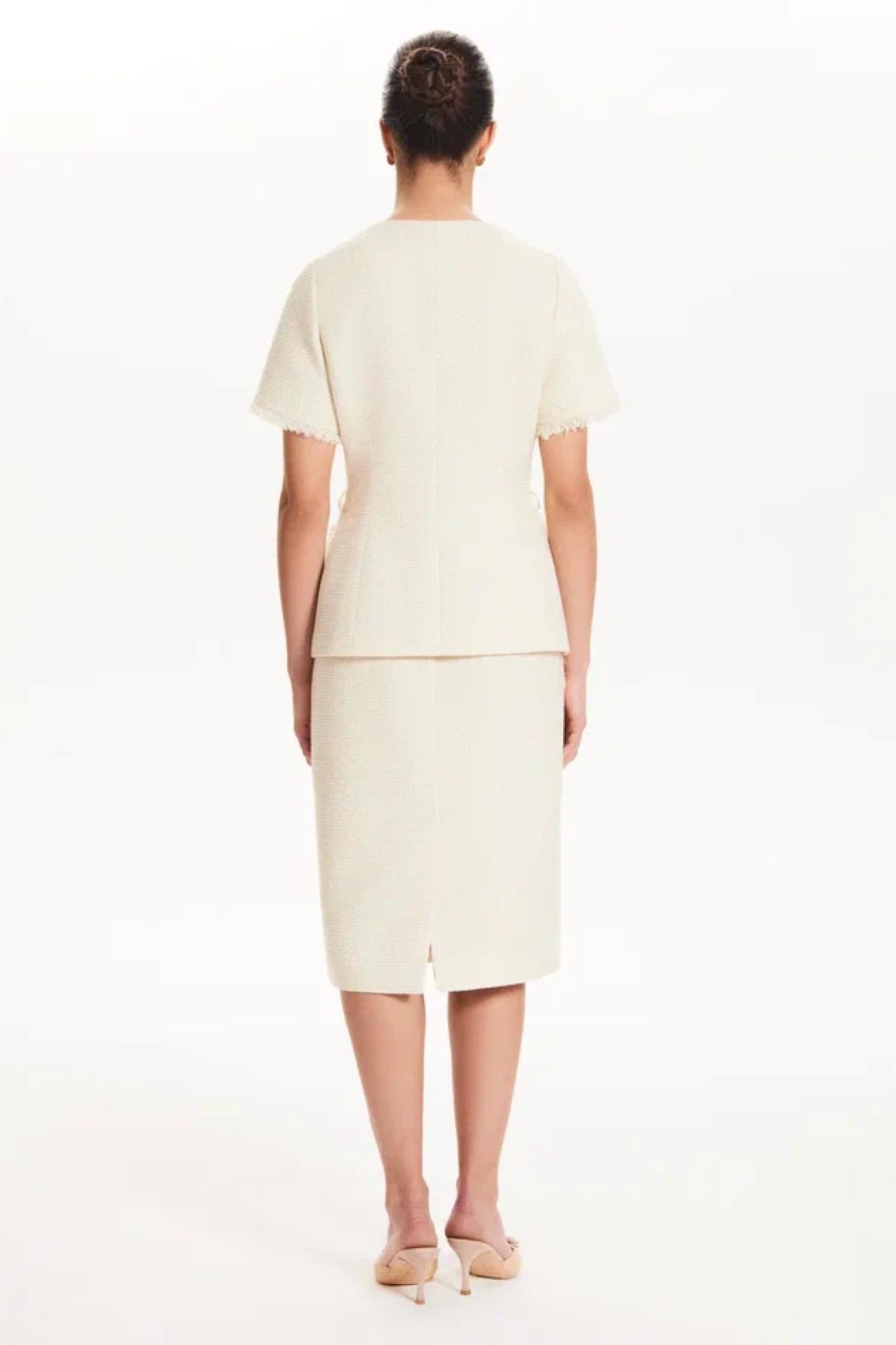 Seven Lab - Юбка-карандаш в бежевом цвете с золотой нитью