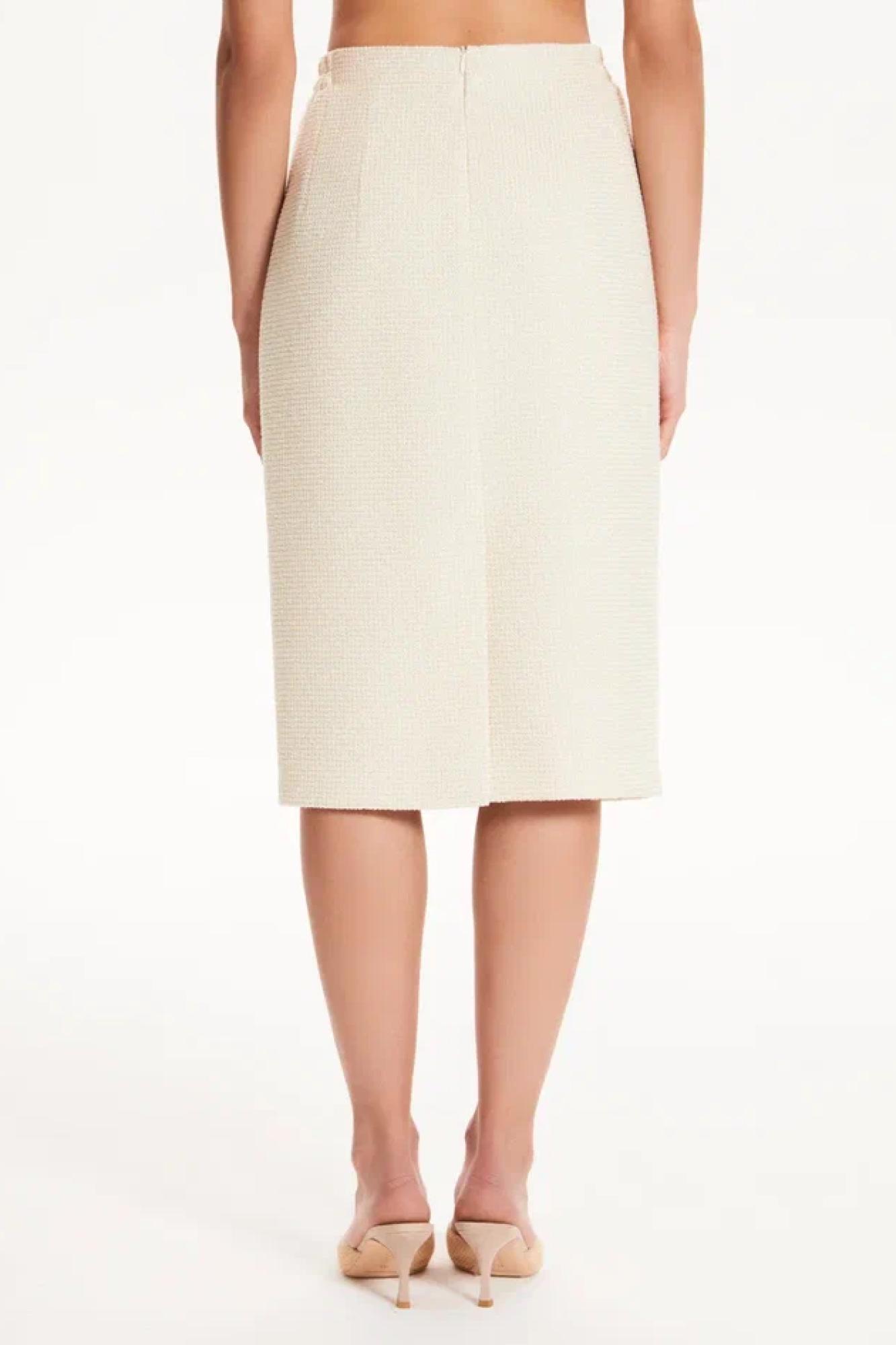 Seven Lab - Юбка-карандаш в бежевом цвете с золотой нитью