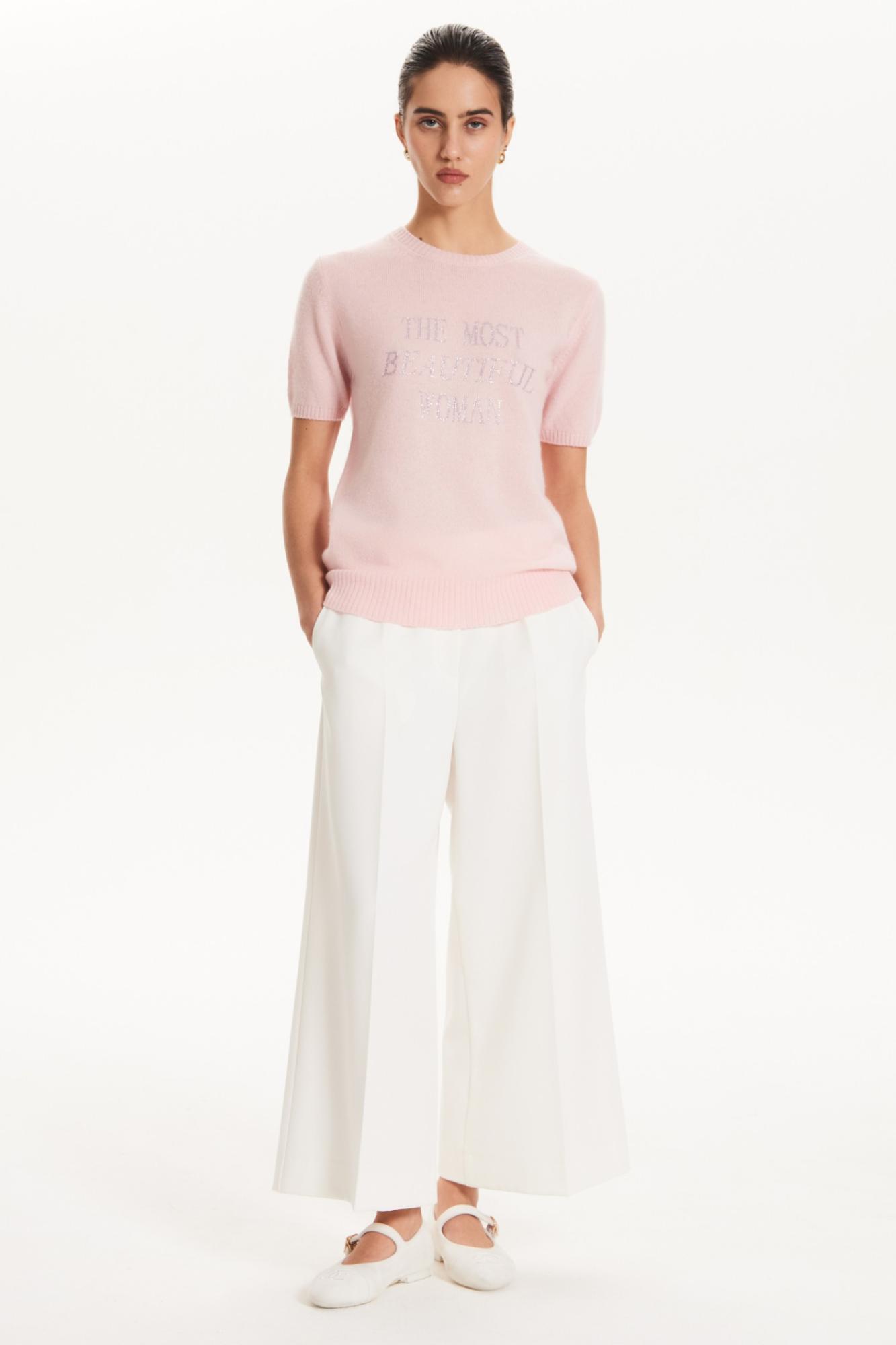 Seven Lab - Джемпер c коротким рукавом со стразами в розовом цвете