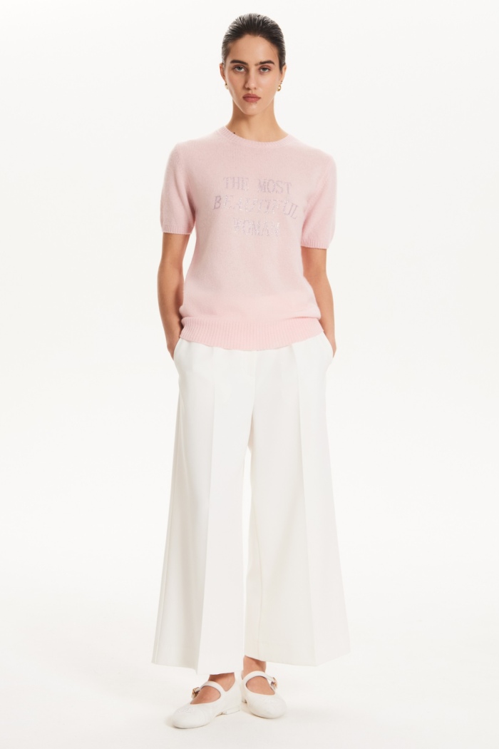 Seven Lab - Джемпер c коротким рукавом со стразами в розовом цвете