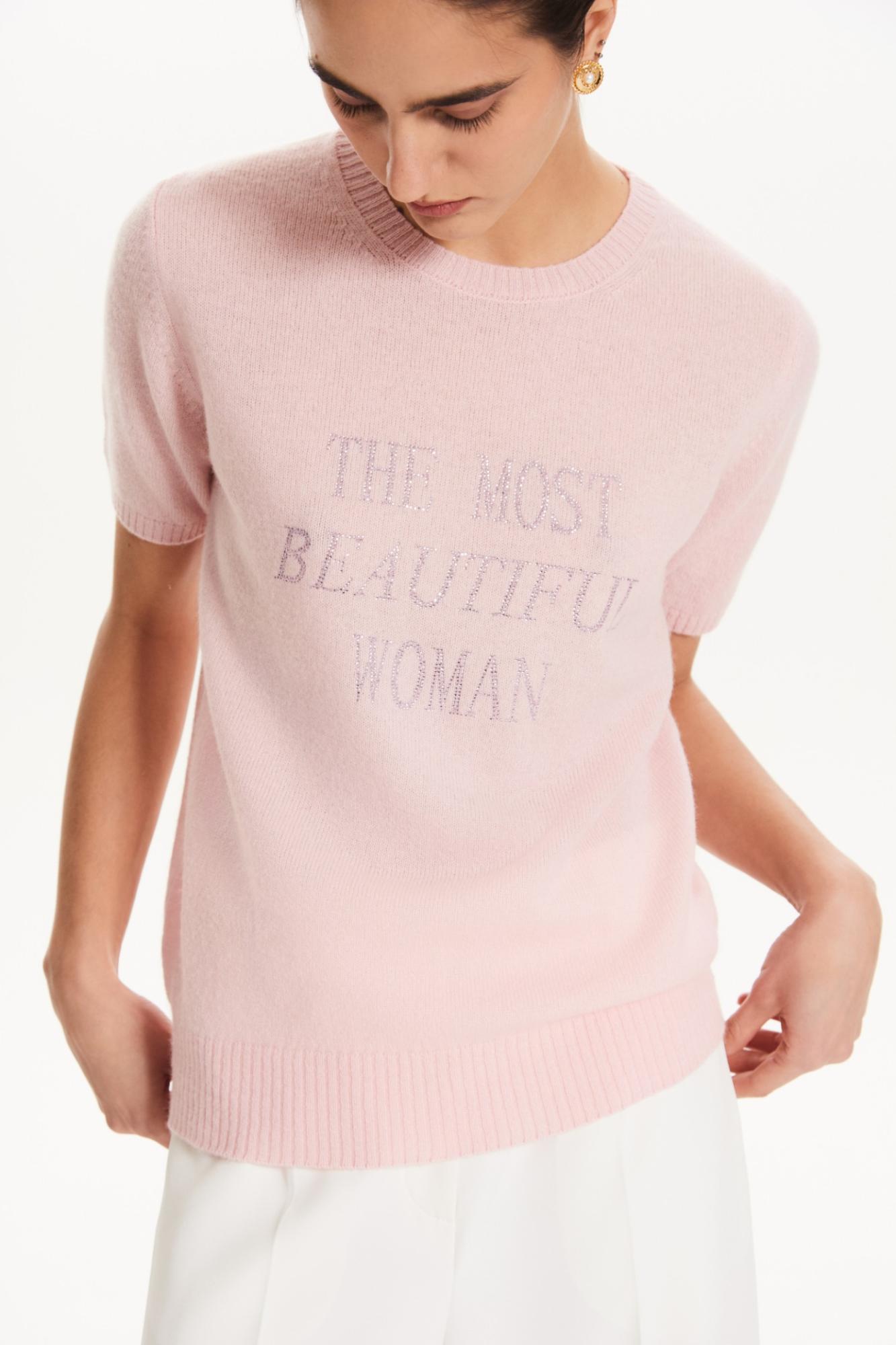 Seven Lab - Джемпер c коротким рукавом со стразами в розовом цвете