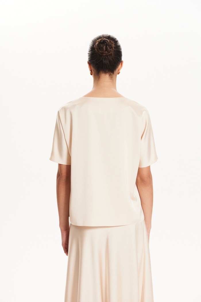 Seven Lab - Блуза с декоративной пуговицей из поливискозы в кремовом цвете