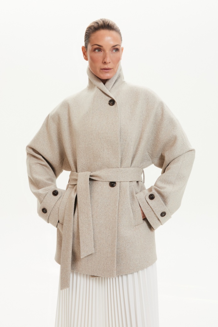 Seven Lab - Полупальто на запах в бежевом цвете