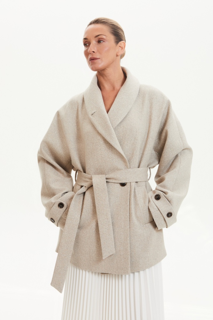 Seven Lab - Полупальто на запах в бежевом цвете