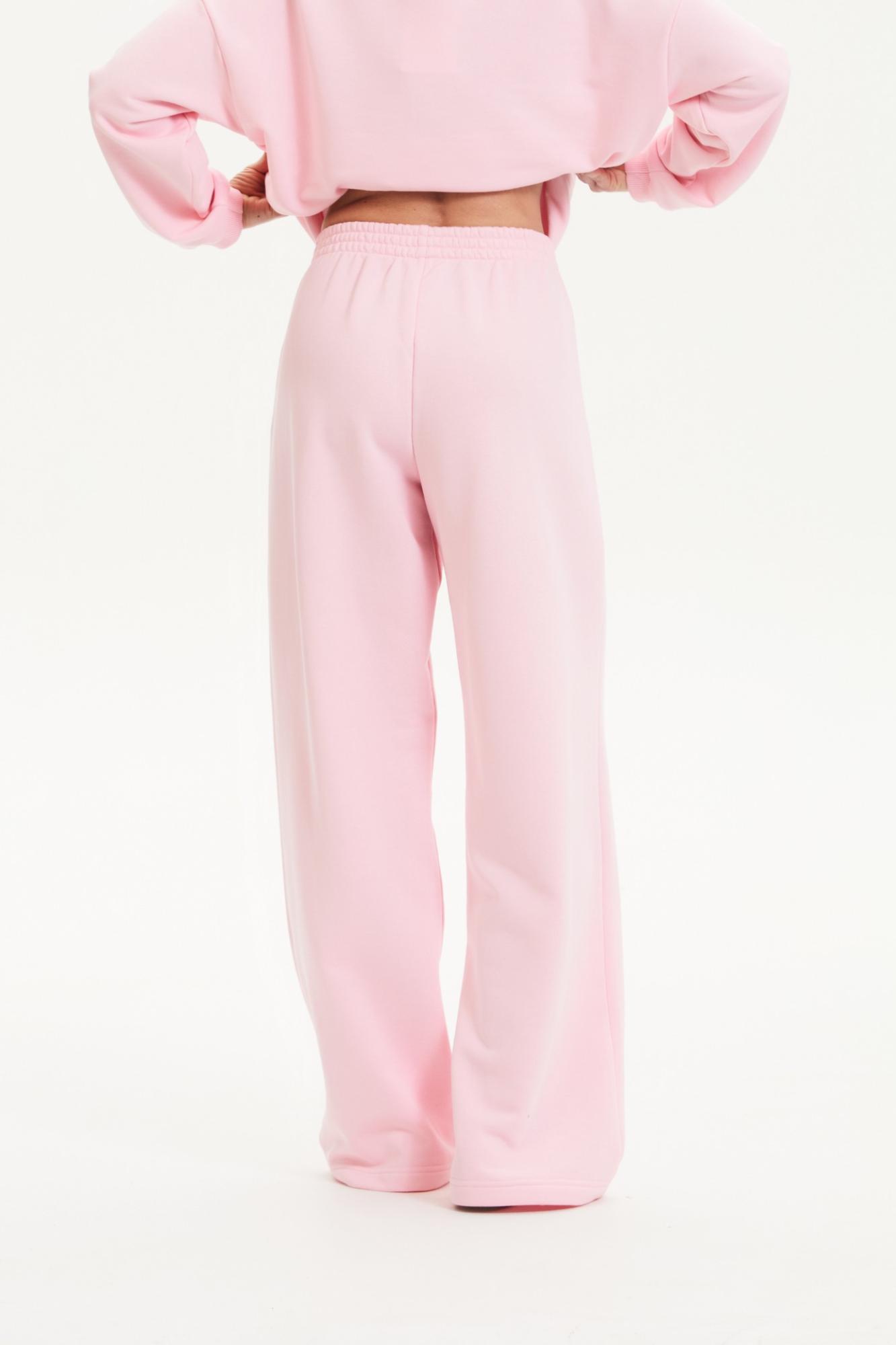 Seven Lab - Костюм свитшот и брюки в розовом цвете