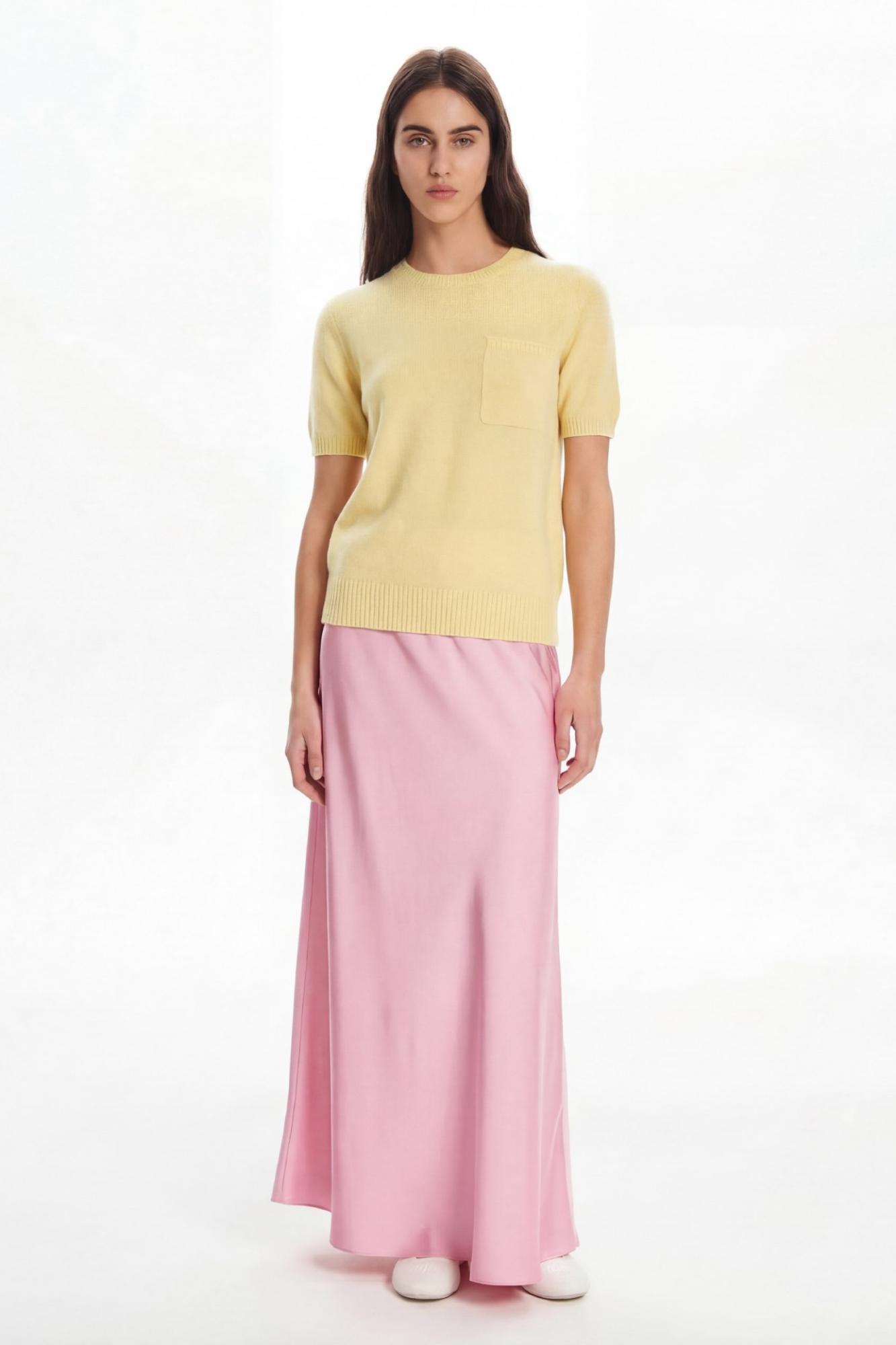 Seven Lab - Джемпер с коротки рукавом и карманом в желтом цвете