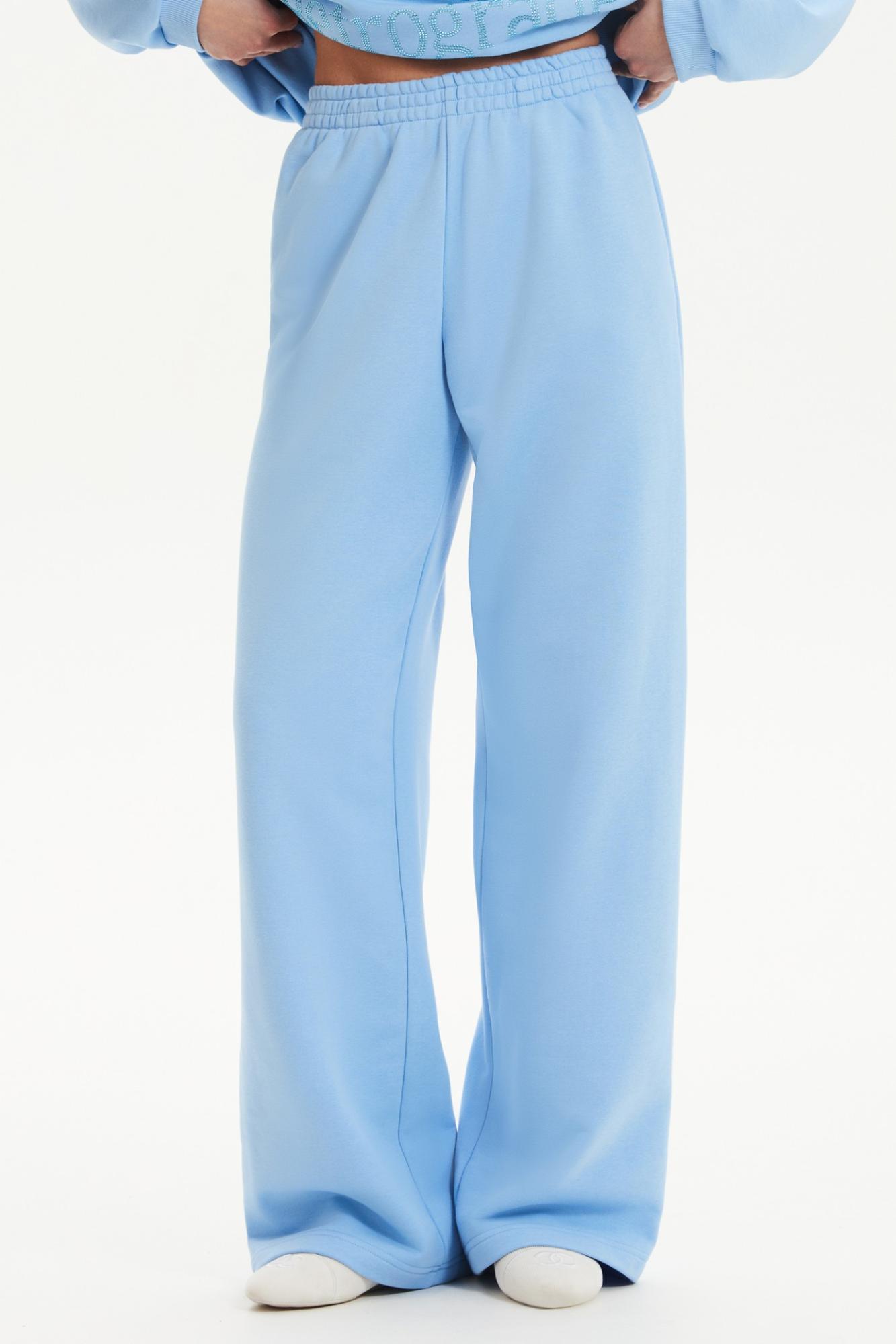 Seven Lab - Свитшот и брюки с надписью из страз в голубом цвете, женская