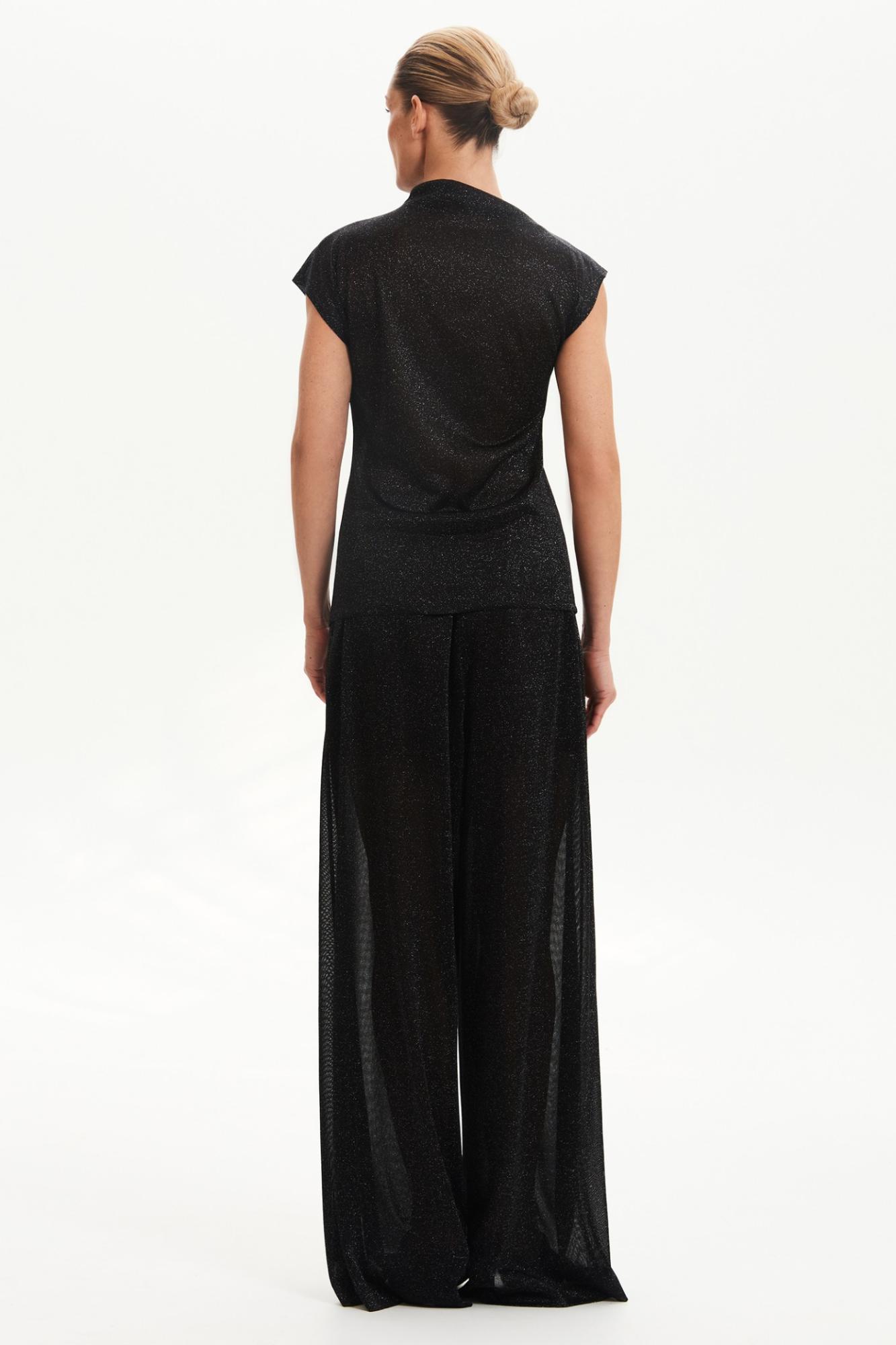 Seven Lab - Топ с коротким рукавом в черном цвете, женская